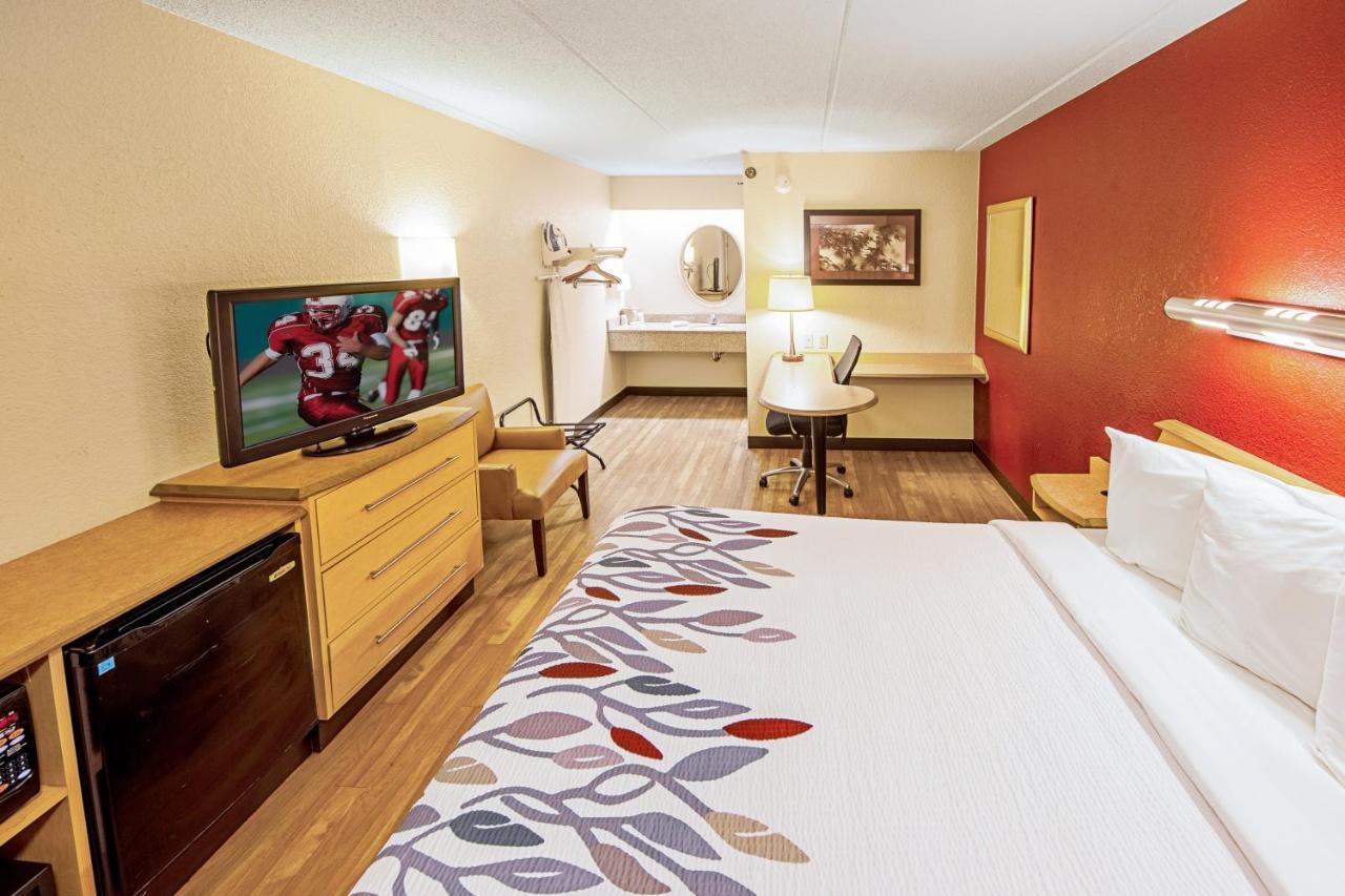 Red Roof Inn Huntington Barboursville Buitenkant foto